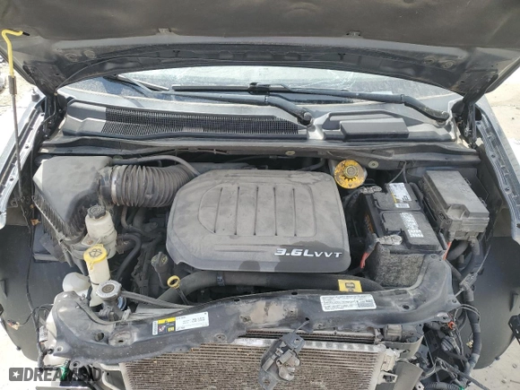 2014 Chrysler Town & Country Touring with VIN 2C4RC1BG0ER171116, listed as a Copart auction lot 49265515 with 170,064 mi miles and Salvage Title. Bid and sale history available at carsss.com. Image 12.