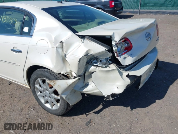 2008 Buick Lucerne CXL with VIN 1G4HD57208U135992, listed as a IAAI auction lot 41938263 with 81,998 mi miles and . Bid and sale history available at DreamBid. Image 6.