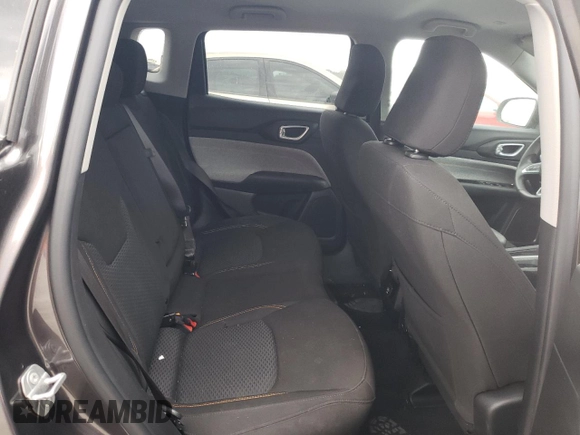 2022 Jeep Compass Sport with VIN 3C4NJCAB3NT103282, listed as a Copart auction lot 79294214 with 37,925 mi miles and Salvage Title. Bid and sale history available at carsss.com. Image 11.