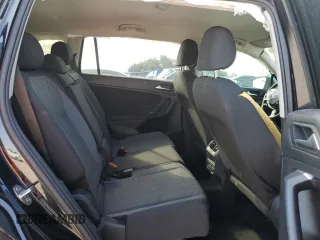 2020 Volkswagen Tiguan S z VIN 3VV1B7AX6LM103686, wystawiony jako Copart lot #47294995 z przebiegiem 66 966 mil mil oraz Szkoda całkowita • Salvage title. Historia ofert i sprzedaży dostępna na DreamBid. Obrazek 11.