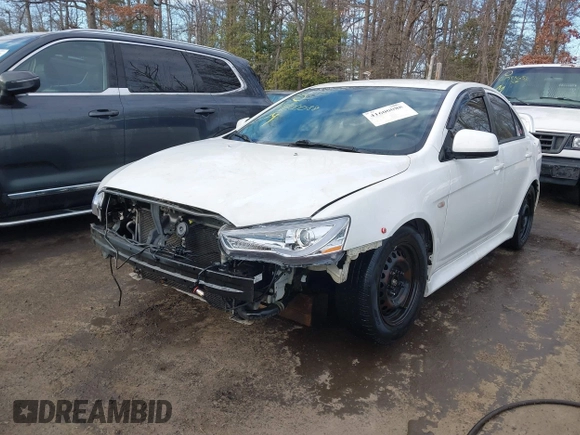 2010 Mitsubishi Lancer ES z VIN JA32U2FU7AU022444, wystawiony jako IAAI lot #41600088 z przebiegiem 196 076 mil mil oraz . Historia ofert i sprzedaży dostępna na DreamBid. Obrazek 6.