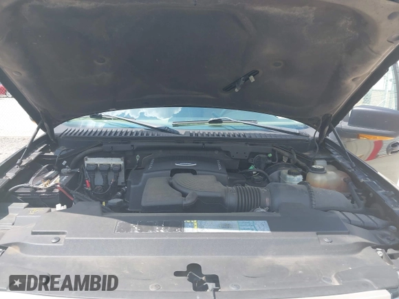 2003 Ford Expedition Eddie Bauer with VIN 1FMEU17L33LA13551, listed as a IAAI auction lot 42679514 with 191,429 mi miles and . Bid and sale history available at DreamBid. Image 10.