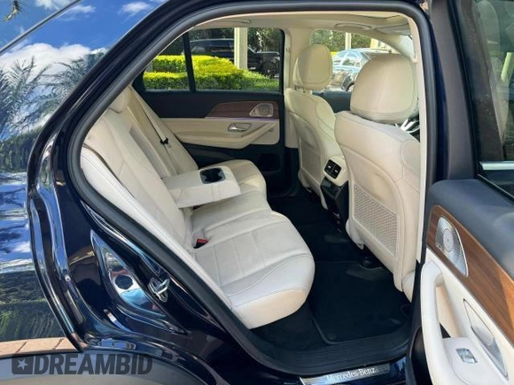 2022 Mercedes-Benz GLE 350 z VIN 4JGFB4JB5NA765004, wystawiony jako Copart lot #47145695 z przebiegiem 19 656 mil mil oraz Czysty tytuł • Clean title. Historia ofert i sprzedaży dostępna na DreamBid. Obrazek 11.
