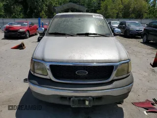 2002 Ford F-150 XLT with VIN 1FTRW076X2KC76466, listed as a Copart auction lot 55033005 with 0 mi miles and Clean Title. Bid and sale history available at carsss.com. Image 5.