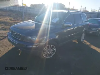 2008 Volvo XC90 V8 with VIN YV4CZ852481466660, listed as a IAAI auction lot 41062188 with 231,871 mi miles. Bid and sale history available at carsss.com. Image 2.