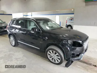 2019 Volvo XC90 Inscription with VIN YV4A22PLXK1511820, listed as a Copart auction lot 55810785 with 55,288 mi miles and Salvage title. Bid and sale history available at DreamBid. Image 4.