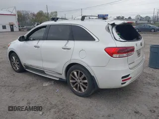 2016 Kia Sorento SX z VIN 5XYPKDA59GG113511, wystawiony jako IAAI lot #41997346 z przebiegiem 140 017 mil mil oraz . Historia ofert i sprzedaży dostępna na DreamBid. Obrazek 3.