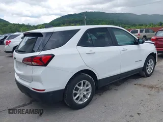 2023 Chevrolet Equinox LS z VIN 3GNAXHEG2PL258285, wystawiony jako IAAI lot #42341418 z przebiegiem 5 360 mil mil oraz . Historia ofert i sprzedaży dostępna na DreamBid. Obrazek 4.