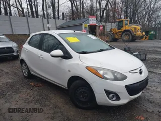 2012 Mazda 2 Touring z VIN JM1DE1LY4C0141202, wystawiony jako IAAI lot #41051663 z przebiegiem 160 364 mil mil oraz . Historia ofert i sprzedaży dostępna na DreamBid. Obrazek 1.