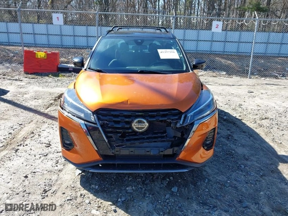 2021 Nissan Kicks SR with VIN 3N1CP5DV3ML522984, listed as a IAAI auction lot 41497996 with 28,236 mi miles. Bid and sale history available at carsss.com. Image 6.