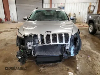 2016 Jeep Cherokee Latitude with VIN 1C4PJMCS9GW120841, listed as a Copart auction lot 48255885 with 136,934 mi miles and Clean Title. Bid and sale history available at carsss.com. Image 5.