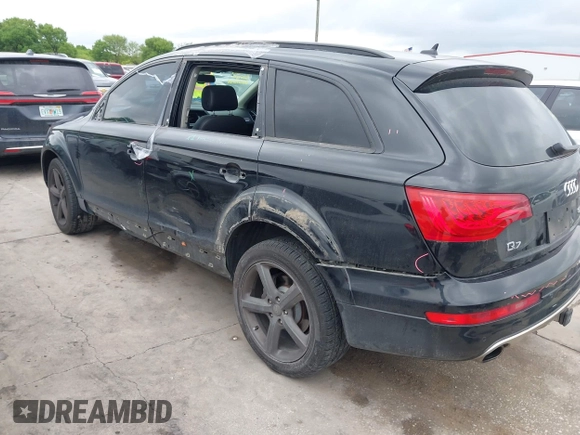 2015 Audi Q7 3.0T Premium Plus with VIN WA1LGAFE8FD003175, listed as a IAAI auction lot 41905968 with 112,275 mi miles. Bid and sale history available at carsss.com. Image 3.