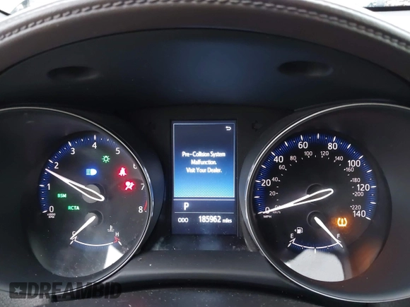 2019 Toyota C-HR XLE with VIN JTNKHMBX5K1035676, listed as a IAAI auction lot 41161562 with 185,962 mi miles. Bid and sale history available at carsss.com. Image 7.