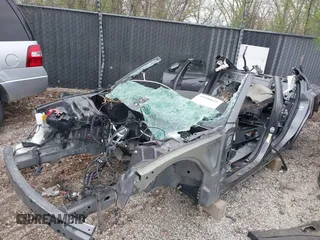 2019 Dodge Charger R/T z VIN 2C3CDXCT7KH527794, wystawiony jako IAAI lot #41946652 z przebiegiem Nie podano mil oraz . Historia ofert i sprzedaży dostępna na DreamBid. Obrazek 6.