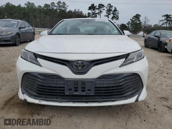 2020 Toyota Camry LE with VIN 4T1C11AK4LU930850, listed as a Copart auction lot 47626665 with 115,824 mi miles and Salvage Title. Bid and sale history available at DreamBid. Image 5.