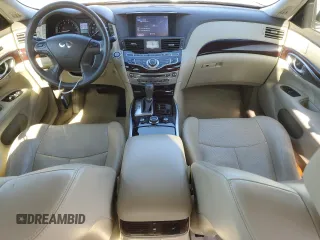 2015 Infiniti Q70 z VIN JN1BY1PR9FM830573, wystawiony jako Copart lot #48071215 z przebiegiem 57 378 mil mil oraz Szkoda całkowita • Salvage title. Historia ofert i sprzedaży dostępna na DreamBid. Obrazek 8.