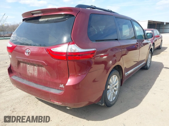 2017 Toyota Sienna LE with VIN 5TDJZ3DC7HS171384, listed as a IAAI auction lot 41715969 with 113,411 mi miles. Bid and sale history available at carsss.com. Image 4.
