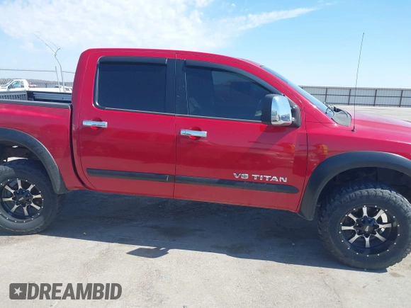 2007 Nissan Titan LE with VIN 1N6BA07B37N234320, listed as a IAAI auction lot 41912632 with 186,035 mi miles. Bid and sale history available at carsss.com. Image 13.