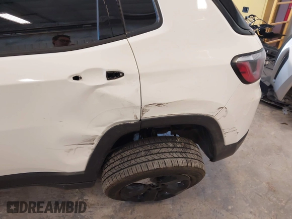 2018 Jeep Compass Latitude с VIN 3C4NJDBBXJT349731, выставлен на аукционе IAAI как лот 42564250 с пробегом 72 303 миль миль и . История ставок и продаж доступна на DreamBid. Изображение 6.