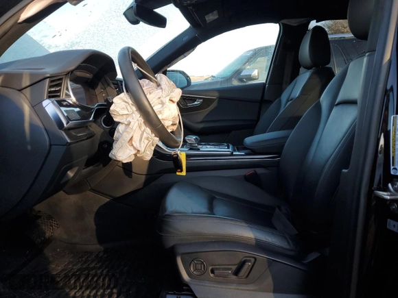 2020 Audi Q7 Premium Plus with VIN WA1LJAF74LD011658, listed as a Copart auction lot 88143785 with 44,250 mi miles and Salvage title. Bid and sale history available at DreamBid. Image 7.
