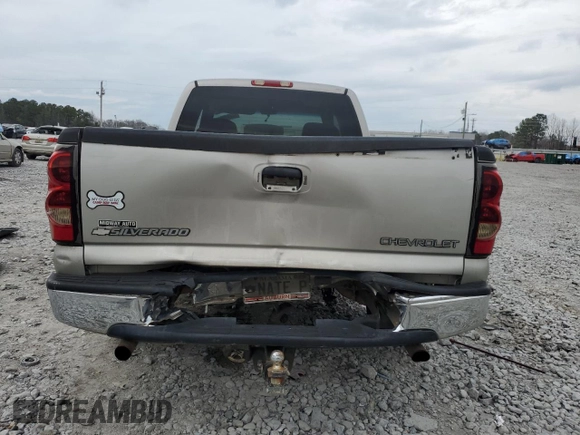 2005 Chevrolet Silverado 1500 LT z VIN 2GCEC19TX51315044, wystawiony jako Copart lot #43703545 z przebiegiem 306 084 mil mil oraz Szkoda całkowita • Salvage title. Historia ofert i sprzedaży dostępna na DreamBid. Obrazek 6.