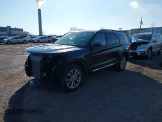 2023 Ford Explorer XLT with VIN 1FMSK8DH6PGC33797, listed as a IAAI auction lot 41111945 with 5,182 mi miles. Bid and sale history available at carsss.com. Image 19.