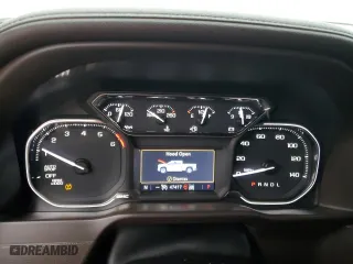 2019 GMC Sierra 1500 SLT with VIN 1GTU9DED6KZ167889, listed as a Copart auction lot 43217965 with 47,417 mi miles and Salvage Title. Bid and sale history available at carsss.com. Image 9.