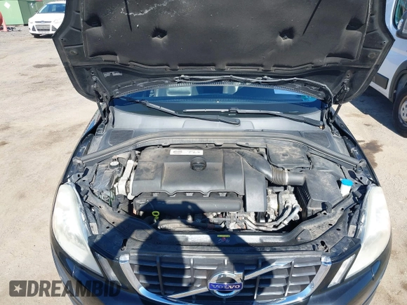 2012 Volvo XC60 3.0L with VIN YV4902DZ9C2296041, listed as a IAAI auction lot 41770526 with 176,392 mi miles and . Bid and sale history available at DreamBid. Image 10.