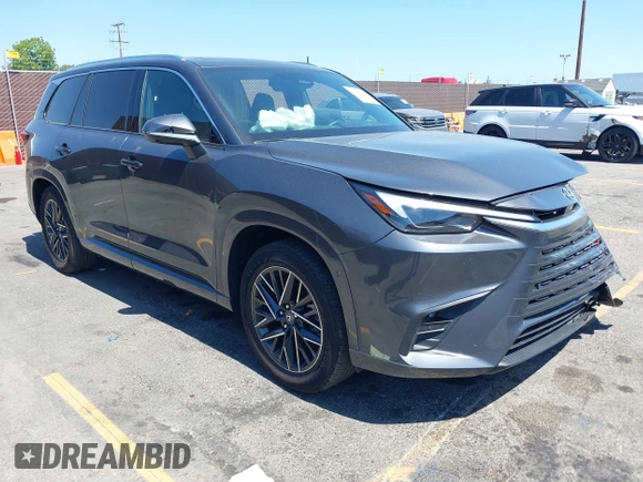 2024 Lexus TX 350 with VIN 5TDAAAA68RS010635, listed as a IAAI auction lot 42386921 with 17,690 mi miles and . Bid and sale history available at DreamBid. Image 1.