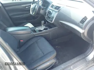 2017 Nissan Altima S z VIN 1N4AL3AP4HC271765, wystawiony jako IAAI lot #41968905 z przebiegiem 106 621 mil mil oraz . Historia ofert i sprzedaży dostępna na DreamBid. Obrazek 5.