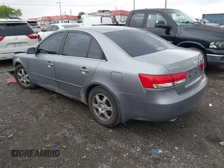 2006 Hyundai Sonata GLS with VIN 5NPEU46F06H109616, listed as a IAAI auction lot 42128198 with 154,760 mi miles and . Bid and sale history available at DreamBid. Image 3.
