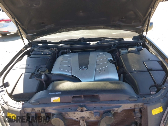 2005 Lexus LS 430 with VIN JTHBN36F455014614, listed as a IAAI auction lot 41825696 with Not Provided miles and . Bid and sale history available at DreamBid. Image 10.