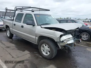2004 GMC Sierra 1500 SLE z VIN 2GTEK13T441361334, wystawiony jako IAAI lot #41928480 z przebiegiem 275 082 mil mil oraz . Historia ofert i sprzedaży dostępna na DreamBid. Obrazek 1.