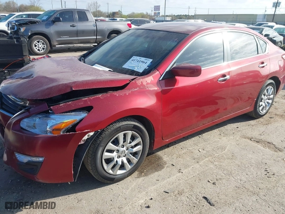 2015 Nissan Altima 2.5 S with VIN 1N4AL3AP4FN402310, listed as a IAAI auction lot 41741964 with 160,029 mi miles. Bid and sale history available at carsss.com. Image 17.