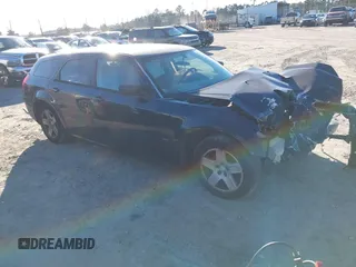 2005 Dodge Magnum SE with VIN 2D4FV48V35H581809, listed as a IAAI auction lot 41261089 with Not Provided miles. Bid and sale history available at carsss.com. Image 1.