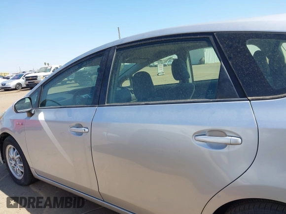 2014 Toyota Prius Two with VIN JTDZN3EU2EJ003764, listed as a IAAI auction lot 42018435 with 266,251 mi miles and . Bid and sale history available at DreamBid. Image 14.