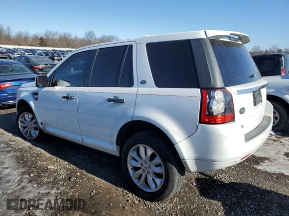 2011 Land Rover LR2 HSE with VIN SALFR2BN6BH275597, listed as a Copart auction lot 42213075 with 216,198 mi miles and Salvage title. Bid and sale history available at DreamBid. Image 2.