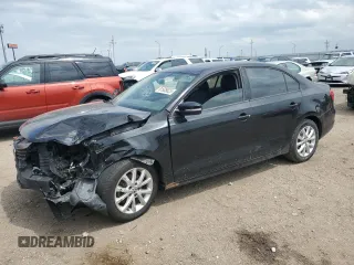 2011 Volkswagen Jetta SE with VIN 3VWDX7AJ3BM021189, listed as a Copart auction lot 61505625 with 132,672 mi miles and Salvage title. Bid and sale history available at DreamBid. Image 1.