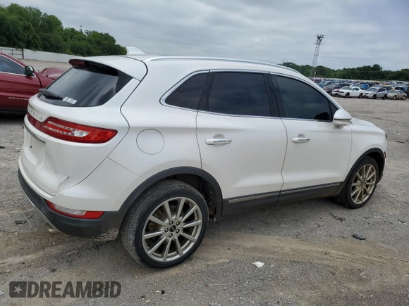 2019 Lincoln MKC Reserve with VIN 5LMCJ3C97KUL26887, listed as a Copart auction lot 59586425 with 151,846 mi miles and Salvage title. Bid and sale history available at DreamBid. Image 3.