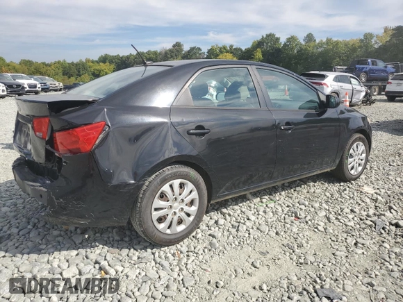 2013 Kia Forte LX with VIN KNAFT4A21D5738520, listed as a Copart auction lot 70834404 with 246,902 mi miles and Salvage Title. Bid and sale history available at carsss.com. Image 3.