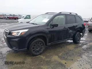 2019 Subaru Forester Premium with VIN JF2SKAEC6KH551325, listed as a IAAI auction lot 41623331 with 88,727 mi miles. Bid and sale history available at carsss.com. Image 17.