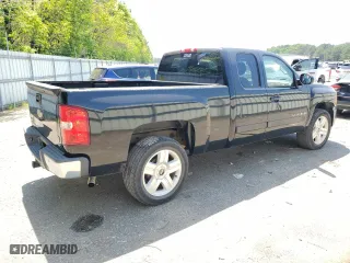 2008 Chevrolet Silverado 1500 LT w/2LT with VIN 2GCEC190881175974, listed as a Copart auction lot 51721825 with 199,809 mi miles and Clean Title. Bid and sale history available at carsss.com. Image 3.