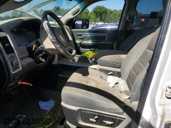 2016 Ram 1500 Big Horn z VIN 1C6RR7LGXGS402130, wystawiony jako Copart lot #52944195 z przebiegiem 95 475 mil mil oraz Szkoda całkowita • Salvage title. Historia ofert i sprzedaży dostępna na DreamBid. Obrazek 7.