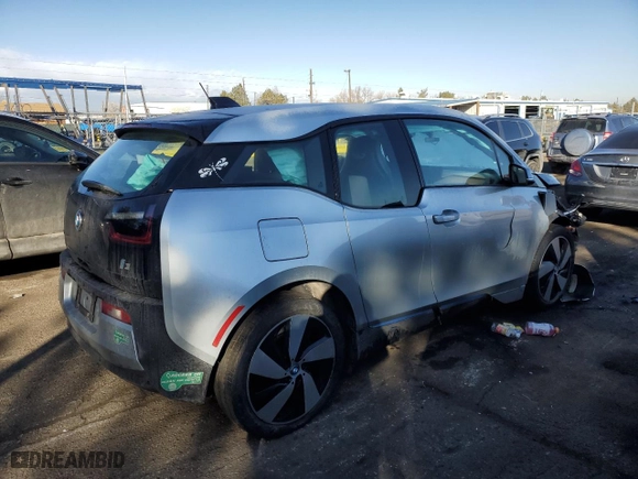 2014 BMW i3 with VIN WBY1Z4C55EV274005, listed as a Copart auction lot 44151515 with 84,005 mi miles and Salvage Title. Bid and sale history available at carsss.com. Image 3.