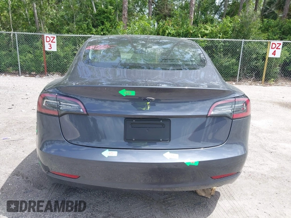 2023 Tesla Model 3 z VIN 5YJ3E1EA4PF461624, wystawiony jako IAAI lot #42433789 z przebiegiem 22 182 mil mil oraz . Historia ofert i sprzedaży dostępna na DreamBid. Obrazek 16.