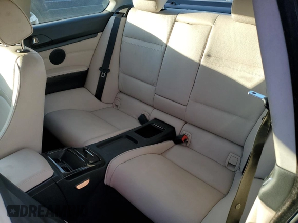 2011 BMW 3 Series 328i с VIN WBAKE5C59BE573545, выставлен на аукционе Copart как лот 42564155 с пробегом 142 137 миль миль и Чистый • Clean title. История ставок и продаж доступна на DreamBid. Изображение 10.