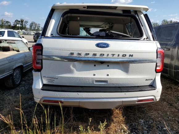 2023 Ford Expedition Max Platinum с VIN 1FMJK1M87PEA00560, выставлен на аукционе Copart как лот 74485924 с пробегом 24 456 миль миль и Списание • Salvage title. История ставок и продаж доступна на DreamBid. Изображение 6.