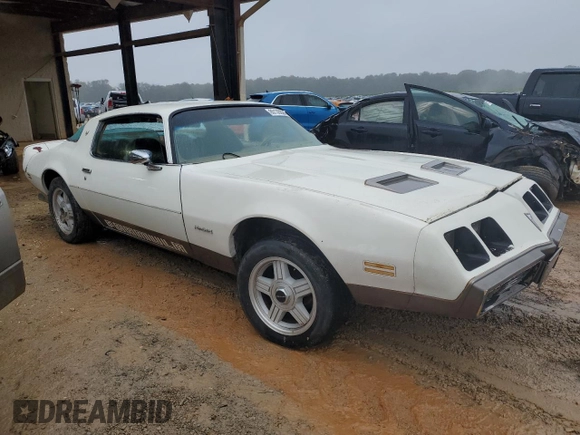 1979 Pontiac Firebird with VIN 2U87K9N120105, listed as a Copart auction lot 84729164 with 87,739 mi miles and Clean title. Bid and sale history available at DreamBid. Image 4.