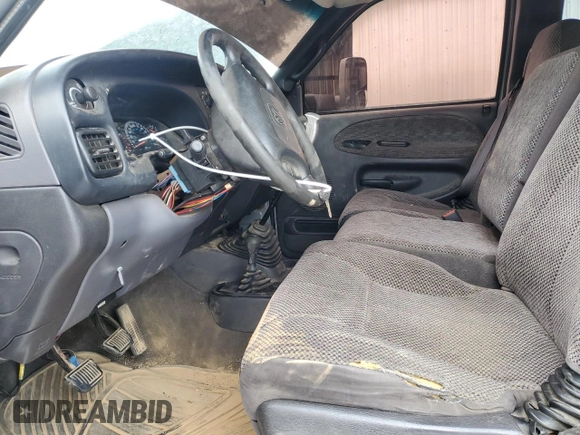 2000 Dodge Ram 2500 with VIN 3B7KF2367YG117410, listed as a Copart auction lot 81840374 with 339,262 mi miles and Salvage Title. Bid and sale history available at carsss.com. Image 7.
