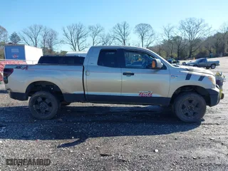 2007 Toyota Tundra SR5 with VIN 5TFRV54107X012529, listed as a IAAI auction lot 41738182 with 313,910 mi miles. Bid and sale history available at carsss.com. Image 13.